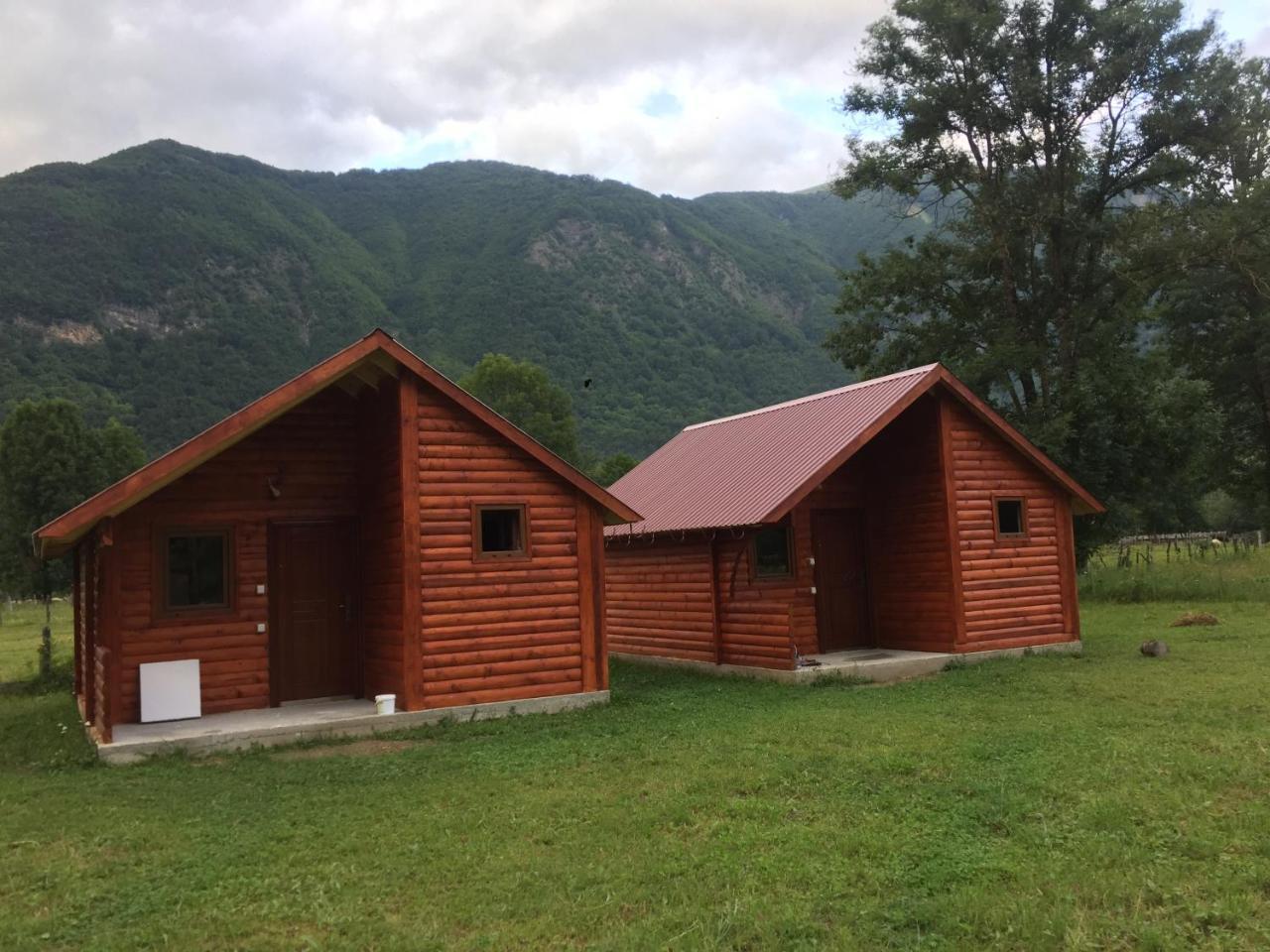 Bungalows-Oaza Vuthaj Dış mekan fotoğraf